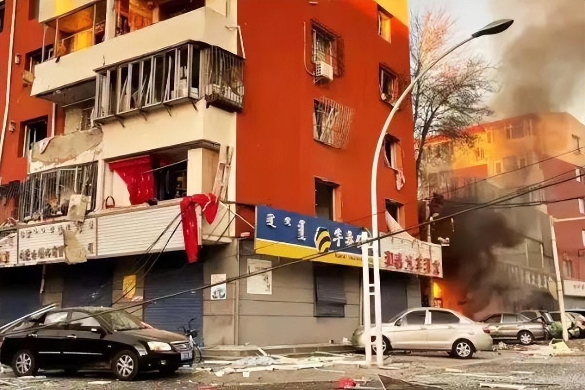 杭州店铺发生爆炸最新消息